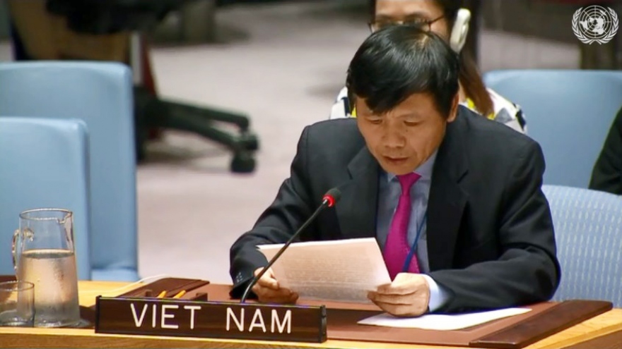 Vietnam calls for COVID-19 vaccine universalisation globally